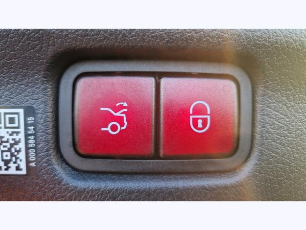 MERCEDES-BENZ Classe C Berline Classe C 300 e Hybrid EQ Berline AMG Line  Classe C 300 e Hybrid EQ Berline AMG Line