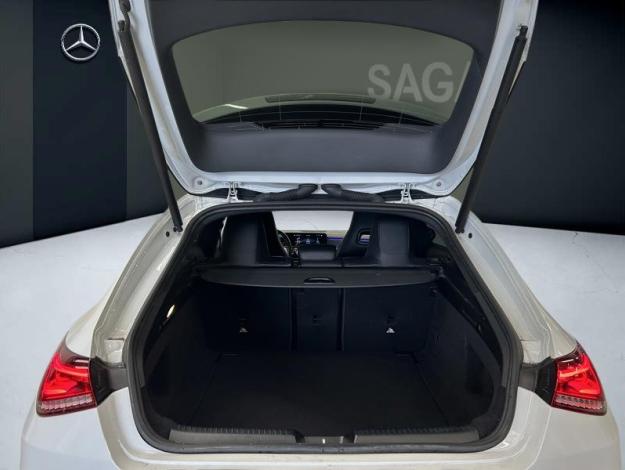 MERCEDES-BENZ CLA 180 d SB Pack AMG Pack Night  