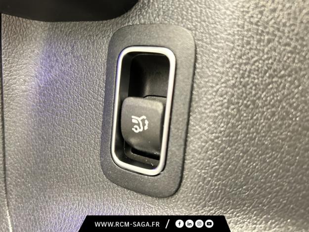 MERCEDES-BENZ EQA 250+ AMG Line  