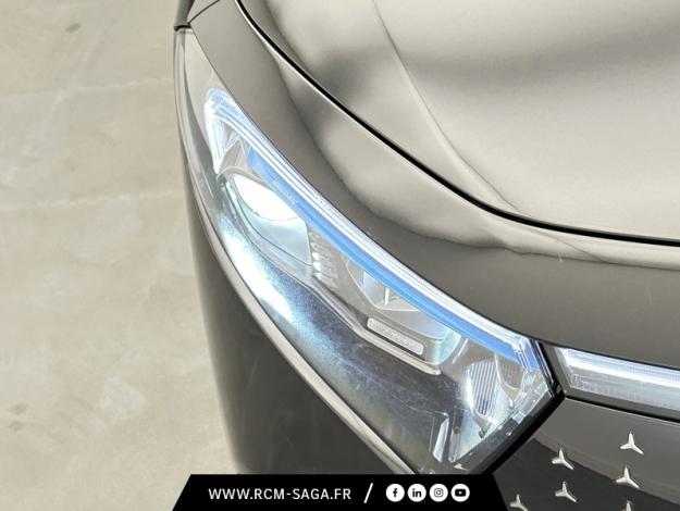 MERCEDES-BENZ EQA 250+ AMG Line  