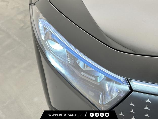 MERCEDES-BENZ EQA 250+ AMG Line  