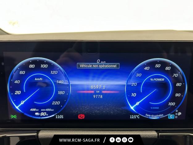 MERCEDES-BENZ EQA 250+ AMG Line  