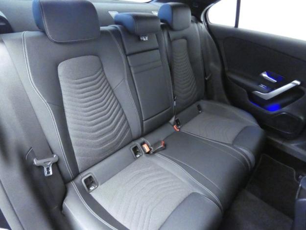 MERCEDES-BENZ Classe A 180 Berline Progressive Line  