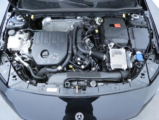 MERCEDES-BENZ Classe A 180 Berline Progressive Line  