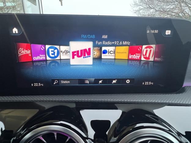 MERCEDES-BENZ CLA Coupé CLA 200 Coupé AMG Line  