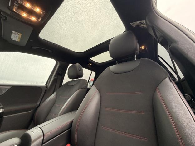 MERCEDES-BENZ GLB 200 d AMG Line  