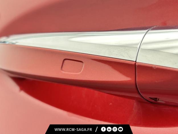 MERCEDES-BENZ GLA 200 AMG Line AMG Line 