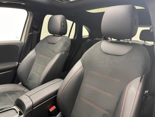 MERCEDES-BENZ EQA 250+ AMG Line  