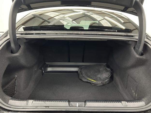 MERCEDES-BENZ EQE 350 AMG Pack Night Toit Pano  