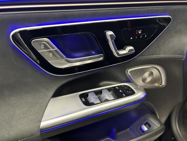 MERCEDES-BENZ EQE 350 AMG Pack Night Toit Pano  