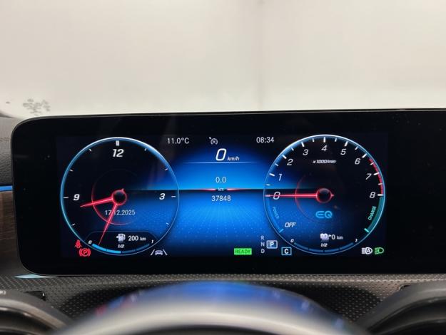 MERCEDES-BENZ CLA 250 e Coupé AMG Pack Night Toit Pano  