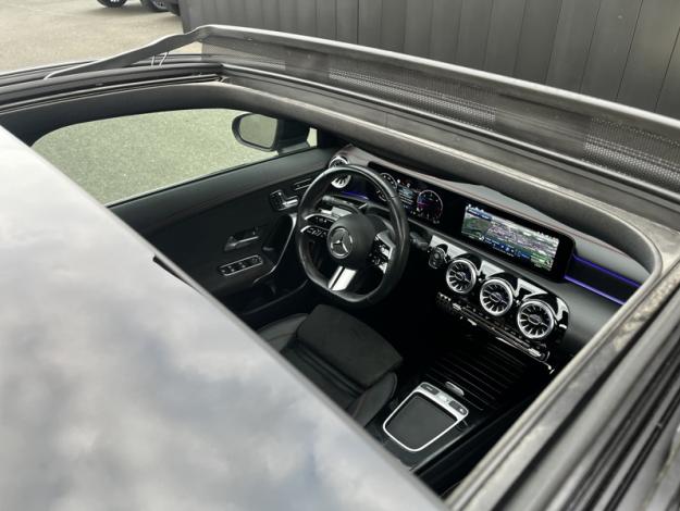 MERCEDES-BENZ CLA Coupé CLA 180 d Coupé AMG Line  