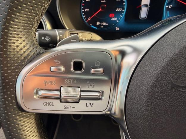 MERCEDES-BENZ GLC SUV GLC 300de 4MATIC SUV AMG Line  