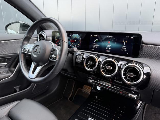 MERCEDES-BENZ Classe A 180 d Progressive Line  