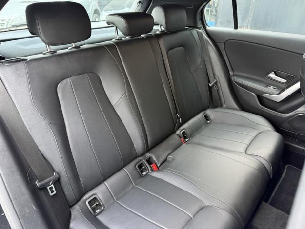 MERCEDES-BENZ Classe A 180 d Progressive Line  