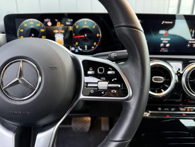 MERCEDES-BENZ Classe A 180 d Progressive Line  