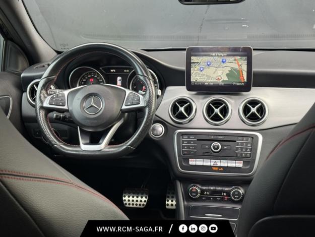 MERCEDES-BENZ GLA 200 d Fascination  