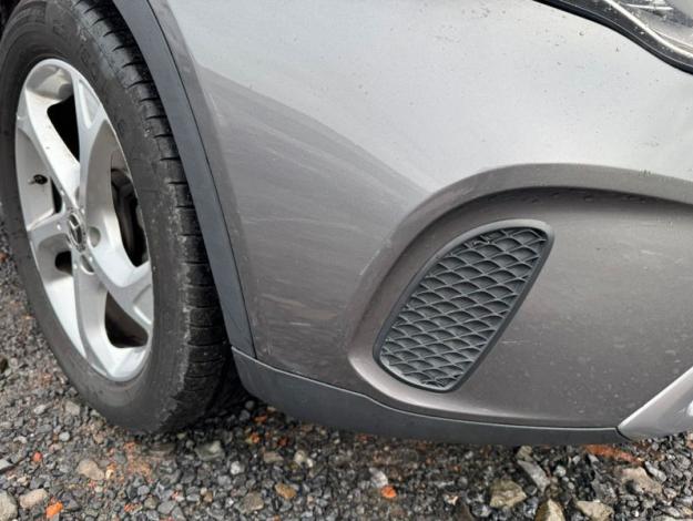 MERCEDES-BENZ GLA 180 Intuition  