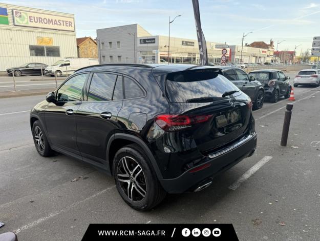 MERCEDES-BENZ GLA 200 Progressive Line  