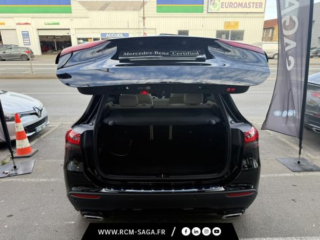 MERCEDES-BENZ GLA 200 Progressive Line  