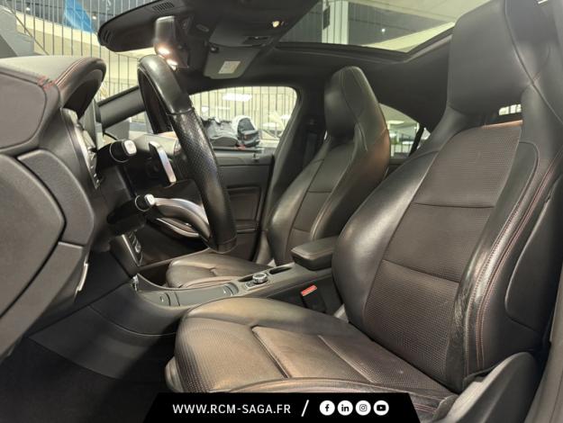 MERCEDES-BENZ CLA Coupé CLA 220 d  Coupé Fascination  