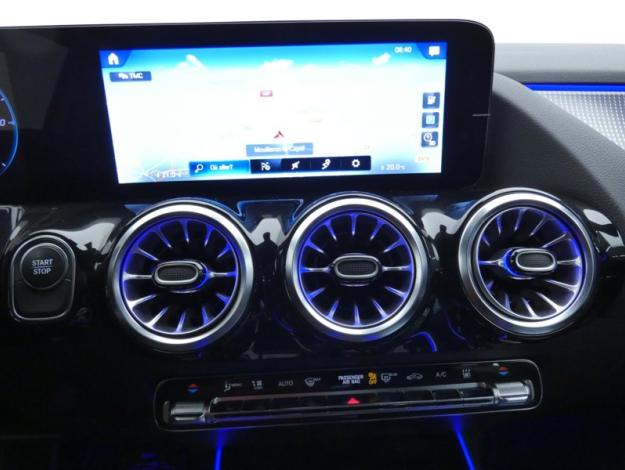 MERCEDES-BENZ EQA 250+ Edition  