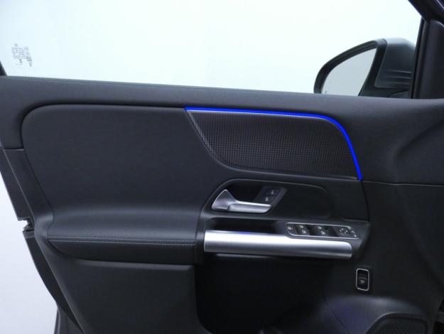 MERCEDES-BENZ EQA 250+ Edition  