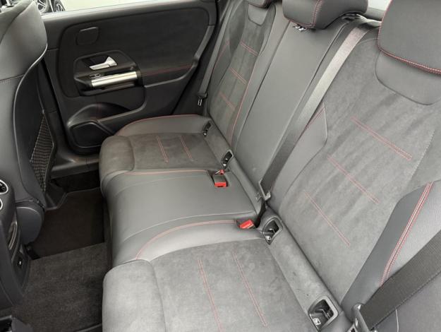 MERCEDES-BENZ Classe B 200 d AMG Line  