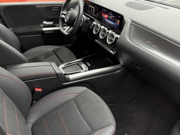 MERCEDES-BENZ Classe B 200 d AMG Line  