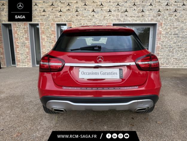 MERCEDES-BENZ GLA 200 d Sensation  