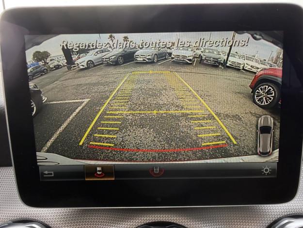 MERCEDES-BENZ GLA 200 d Sensation  