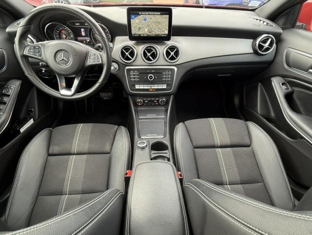MERCEDES-BENZ GLA 200 d Sensation  