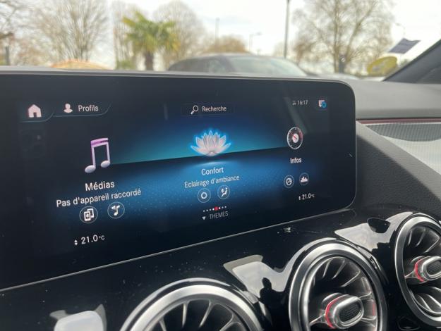 MERCEDES-BENZ GLA 200 d AMG Line  