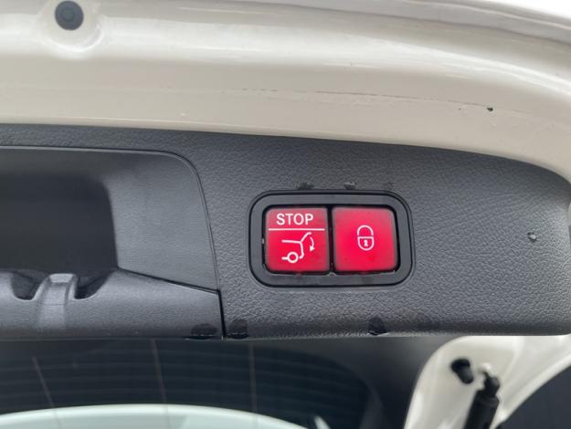 MERCEDES-BENZ GLA 200 d AMG Line  