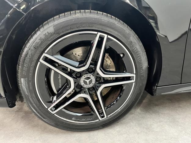 MERCEDES-BENZ Classe A 250 e AMG Line  