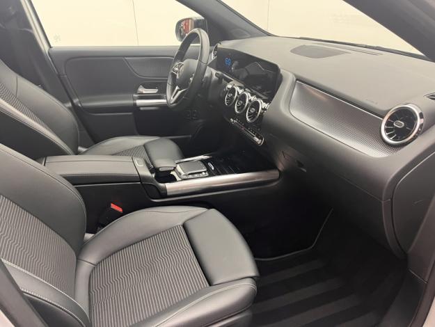 MERCEDES-BENZ GLA 250 e Progressive Line  