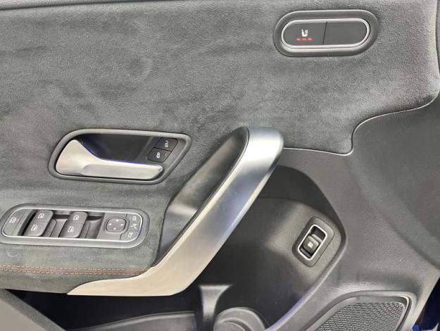 MERCEDES-BENZ Classe A 250 e Hybrid EQ AMG Line  