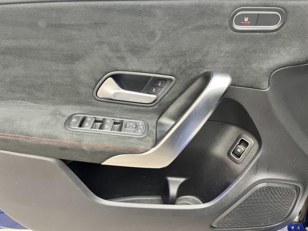 MERCEDES-BENZ Classe A 250 e Hybrid EQ AMG Line  