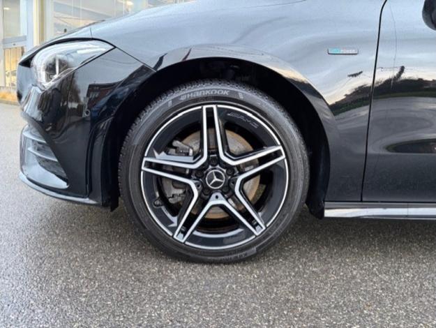 MERCEDES-BENZ CLA 250 e SB AMG Pack Night   