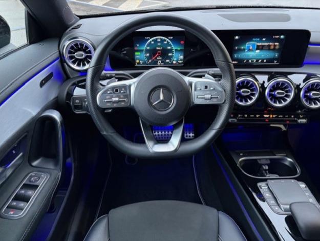 MERCEDES-BENZ CLA 250 e SB AMG Pack Night   