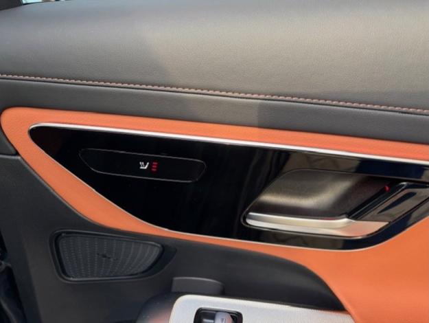 MERCEDES-BENZ GLC-Klasse GLC 300 e 4MATIC Coupé