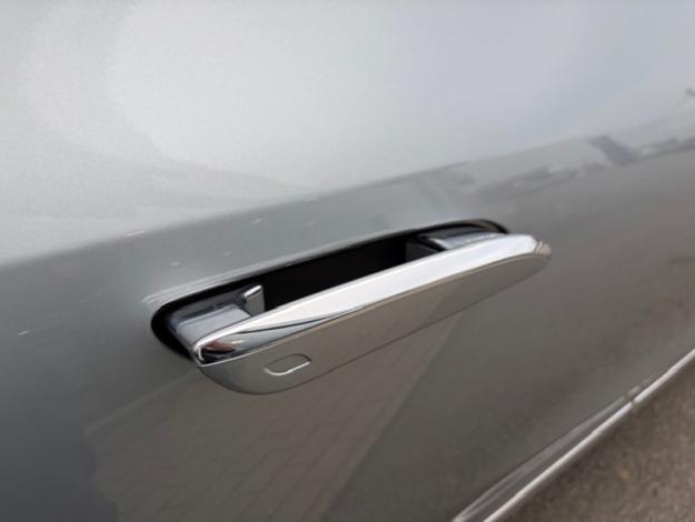 MERCEDES-BENZ EQE EQE 350+ SUV