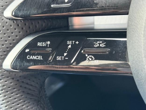 MERCEDES-BENZ EQE EQE 350+ SUV