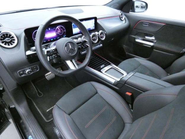 MERCEDES-BENZ EQA 250+ AMG Line  