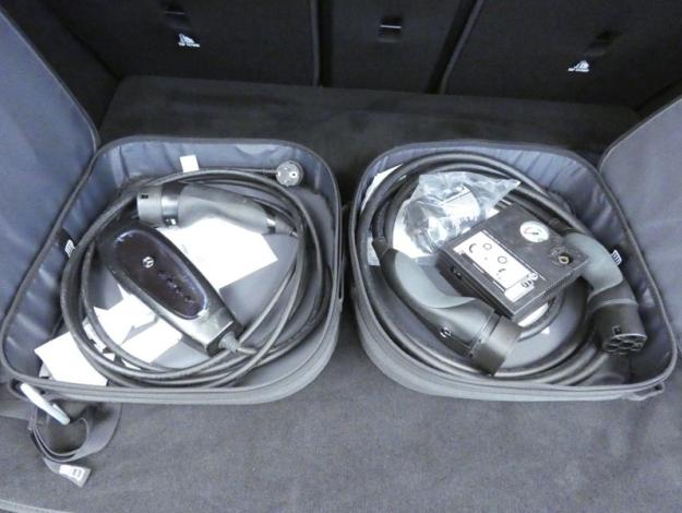 MERCEDES-BENZ EQA 250+ AMG Line  