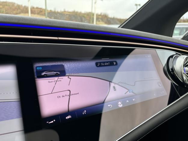 MERCEDES-BENZ EQE EQE 300