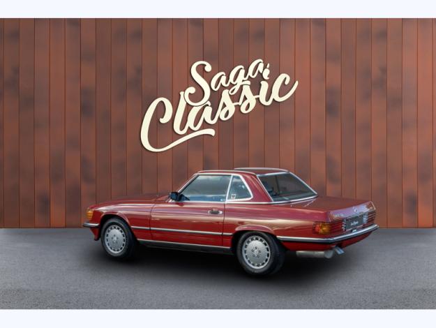 MERCEDES-BENZ 560 SL   