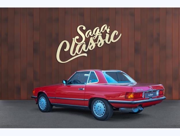 MERCEDES-BENZ 560 SL   