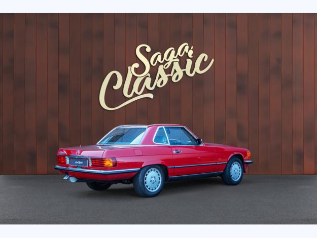 MERCEDES-BENZ 560 SL   