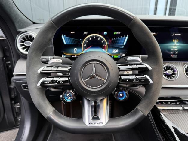 MERCEDES-BENZ AMG GT Mercedes- 63 S E Performance  